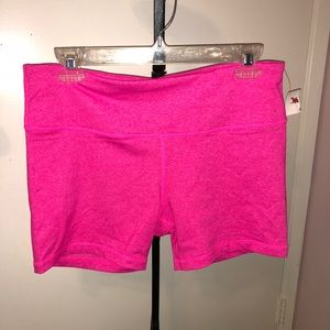 90 DEGREE BY REFLEX HOT PINK GYM SHORTS LG NWT